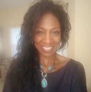 Meet your Posher, Silvia
